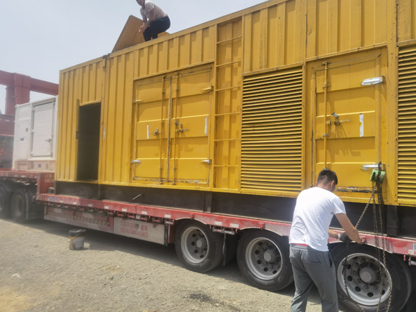 博望发电机出租100KW发电机需要什么规格的电缆线？