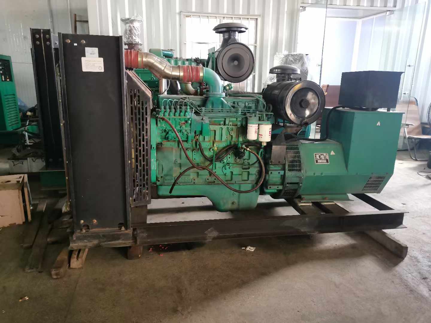 博望发电机租赁如何确定电缆的承载电流是否在安全范围内？