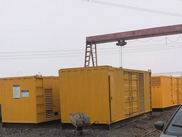 博望100kw柴油发电机组每小时油耗？